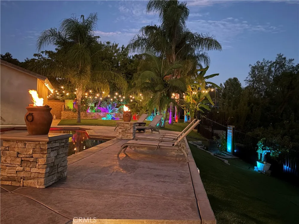 375 S Via Montanera Anaheim Hills, CA 92807
