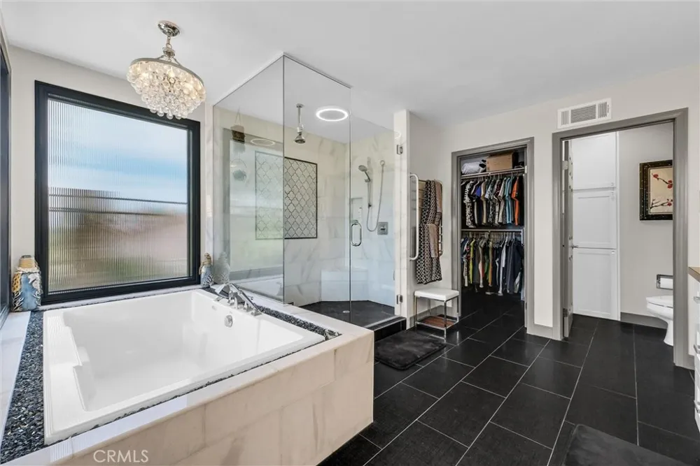 375 S Via Montanera Anaheim Hills, CA 92807