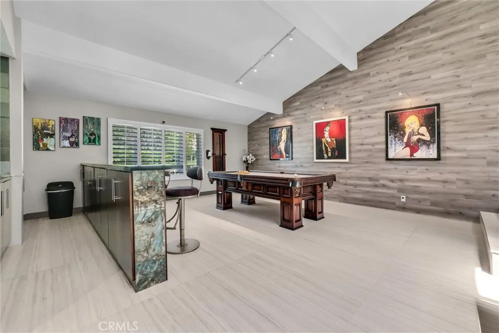 375 S Via Montanera Anaheim Hills, CA 92807