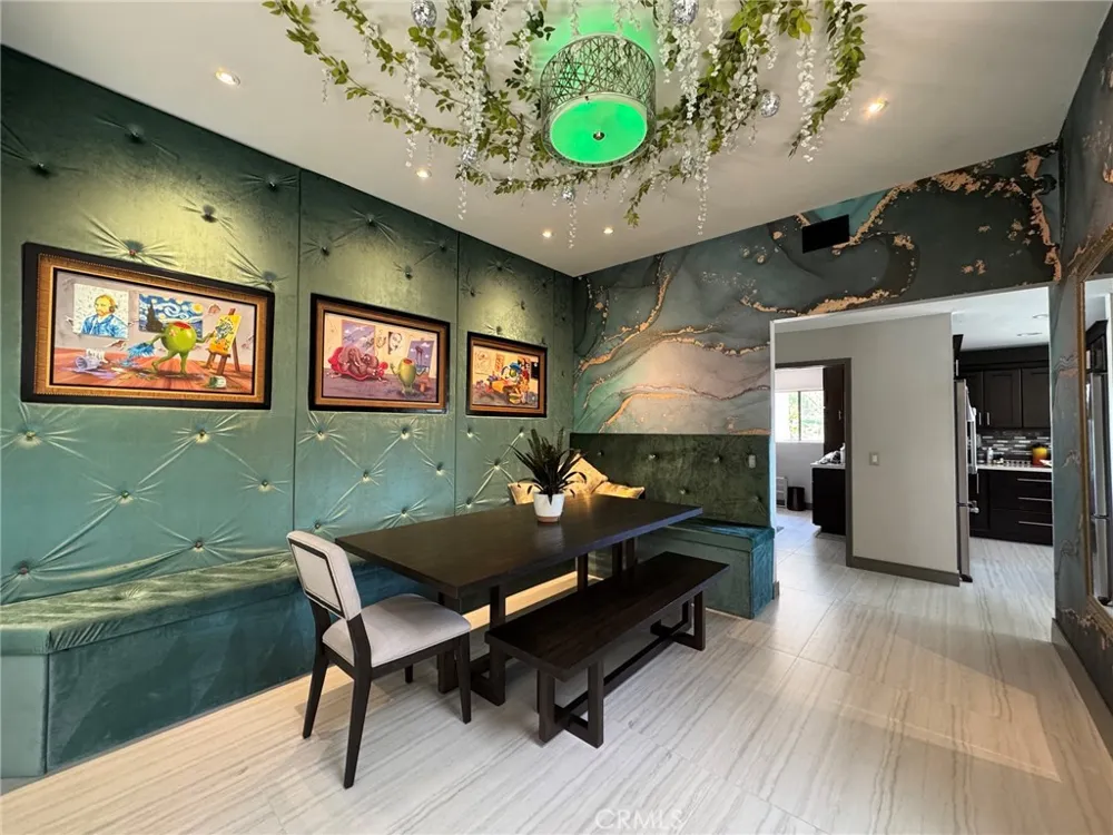 375 S Via Montanera Anaheim Hills, CA 92807