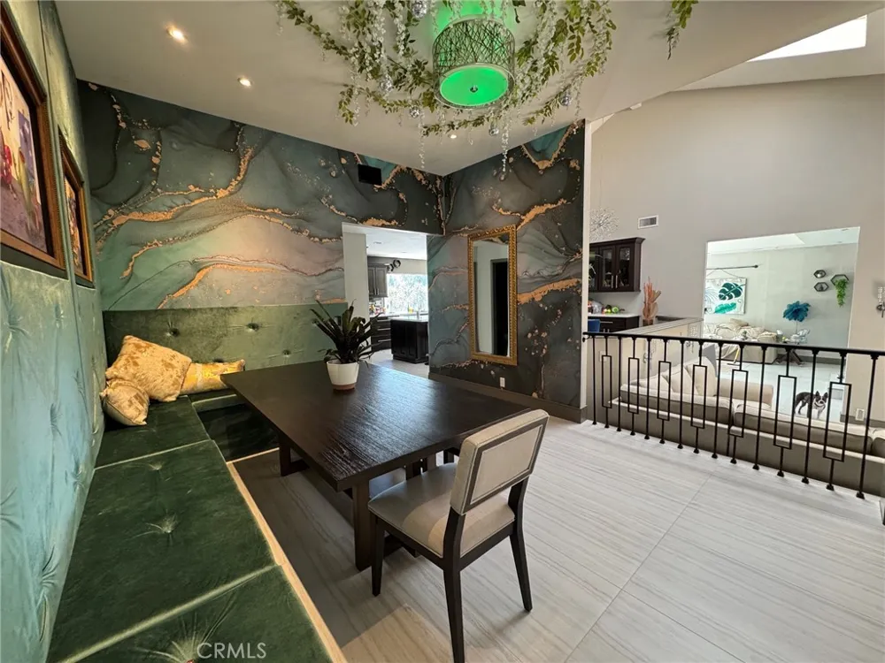 375 S Via Montanera Anaheim Hills, CA 92807