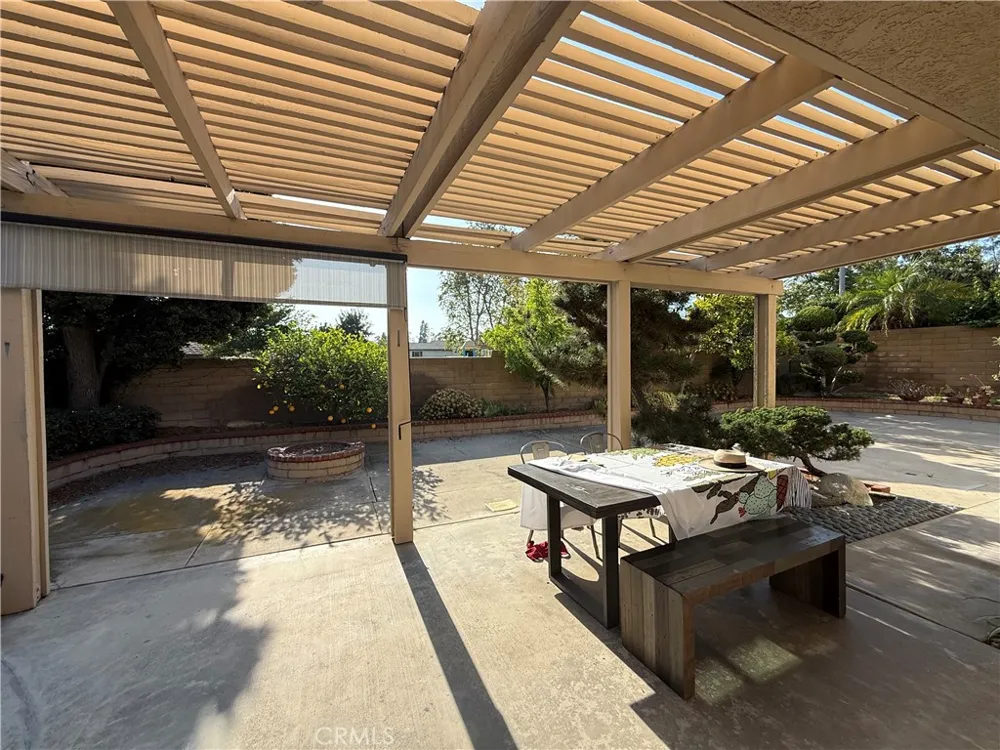 2207 Heritage Way Fullerton, CA 92833