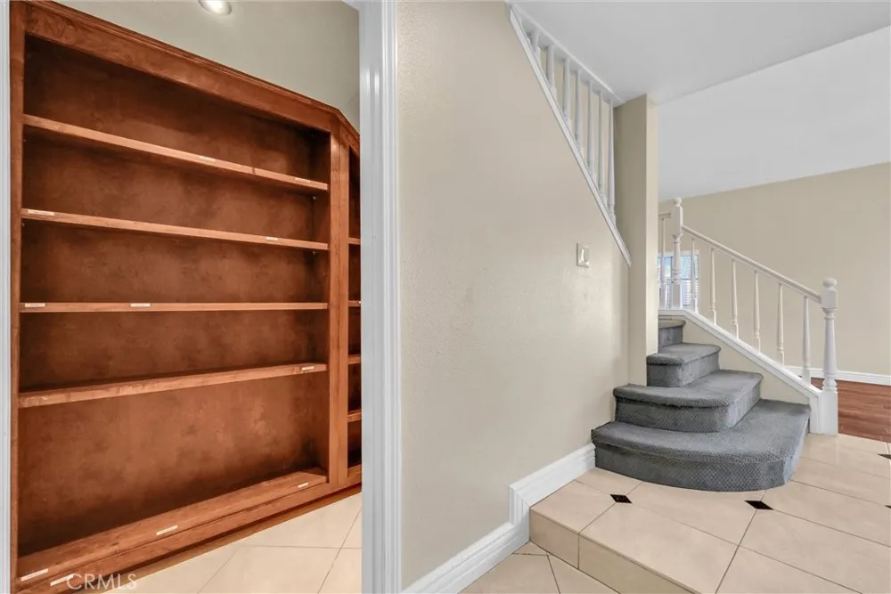 1070 Cannon Road Riverside, CA 92506