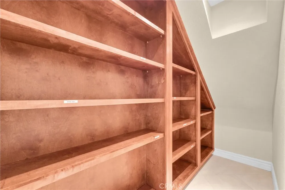 1070 Cannon Road Riverside, CA 92506