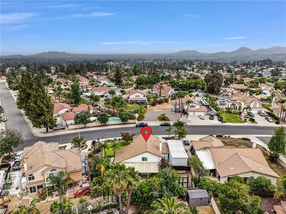 1070 Cannon Road Riverside, CA 92506