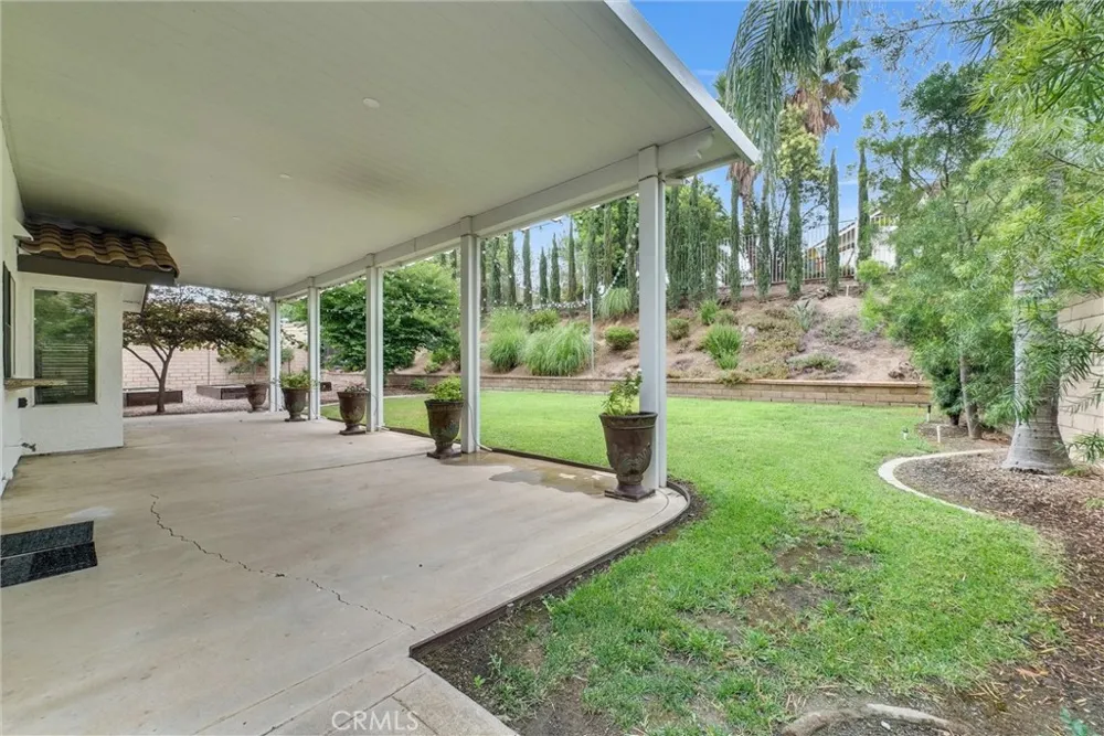 1070 Cannon Road Riverside, CA 92506