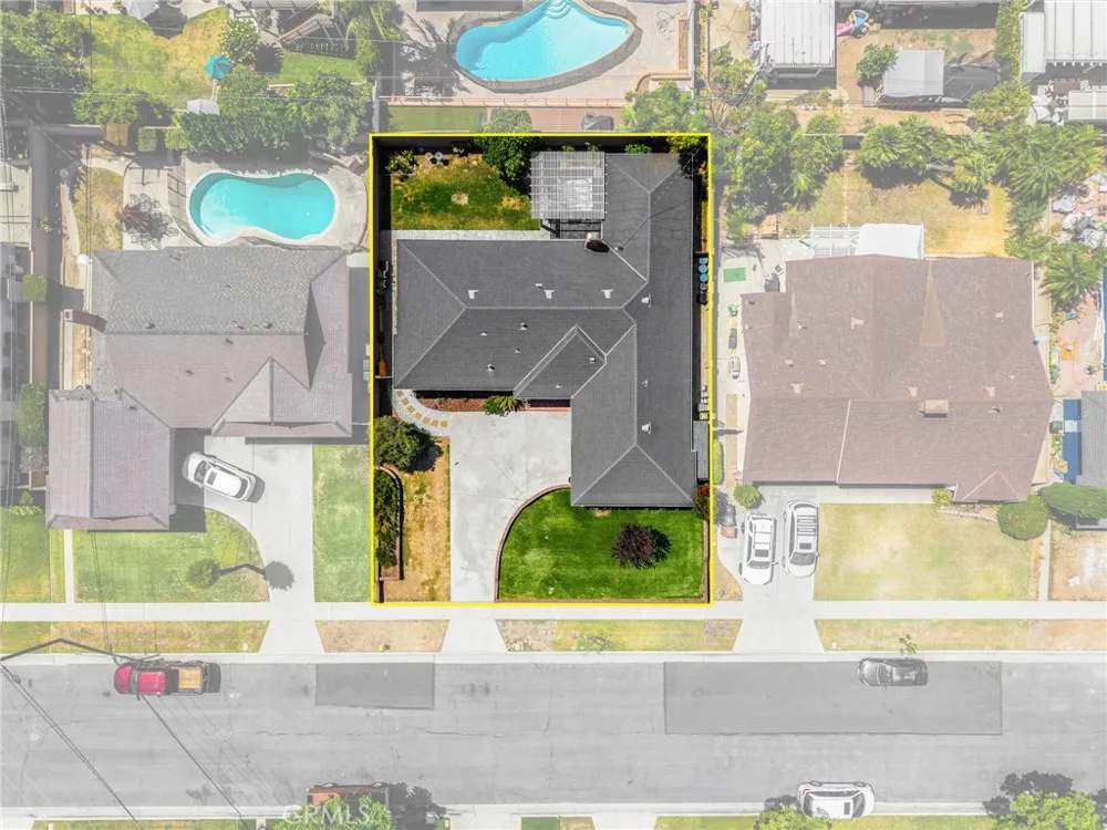 1040 El Mirador Drive Fullerton, CA 92835