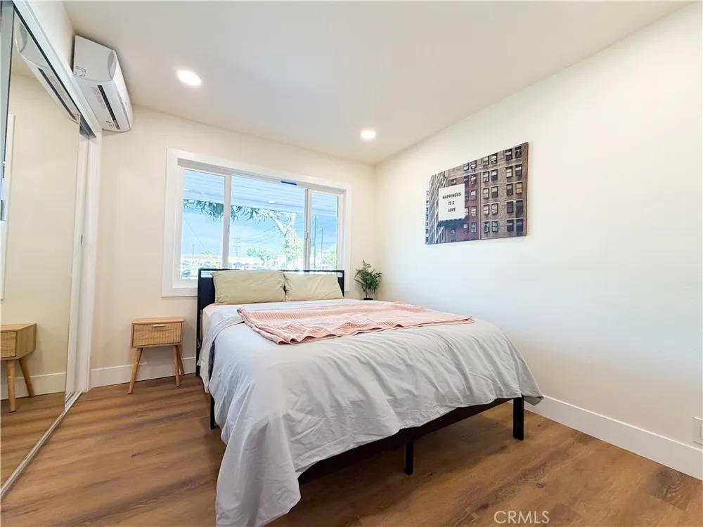 110 Western Santa Ana, CA 92703