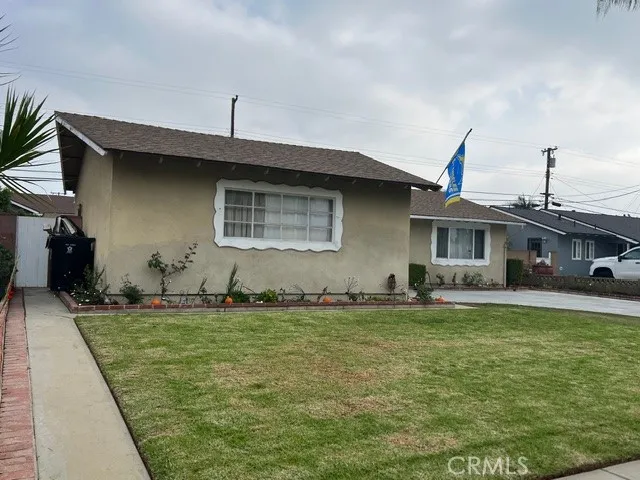 1006 S Lambert Dr. Fullerton, CA 92833