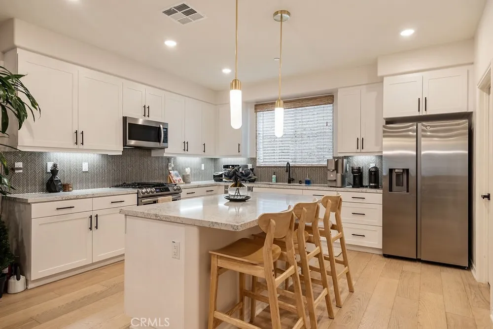 1341 Reliance Carson, CA 90746