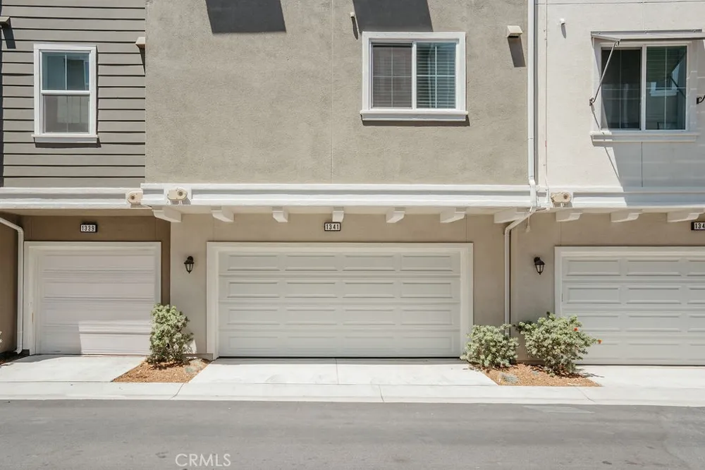 1341 Reliance Carson, CA 90746