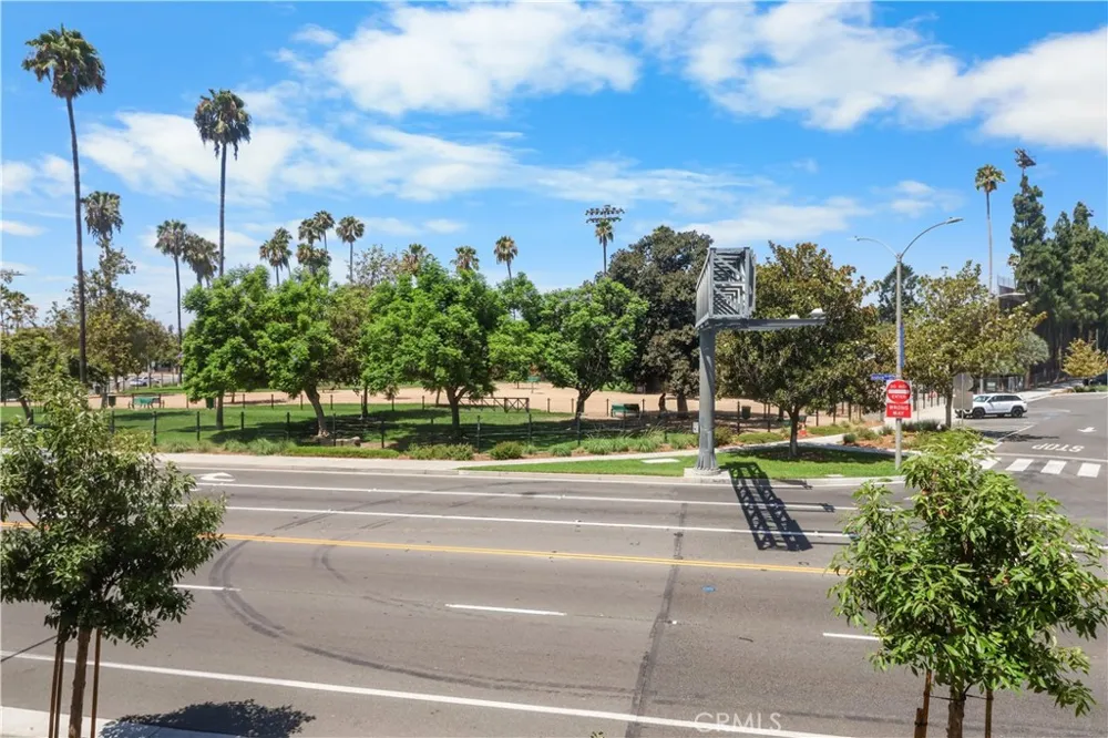 1028 Anaheim Boulevard #4 Anaheim, CA 92801
