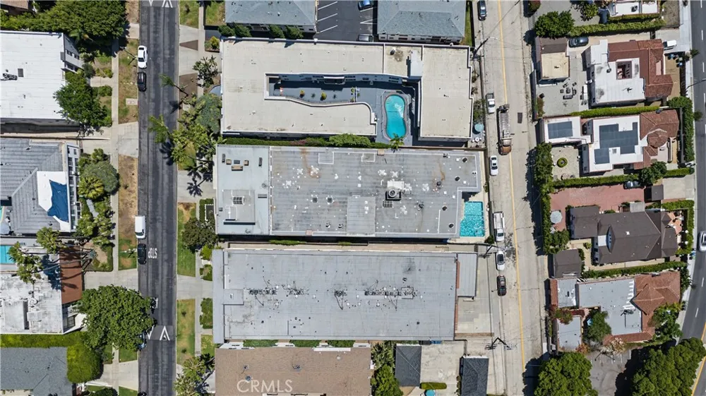 1539 Laurel Avenue #202 Los Angeles, CA 90046