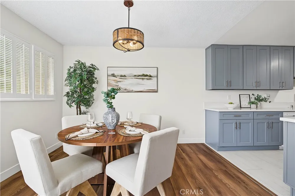 1539 Laurel Avenue #202 Los Angeles, CA 90046