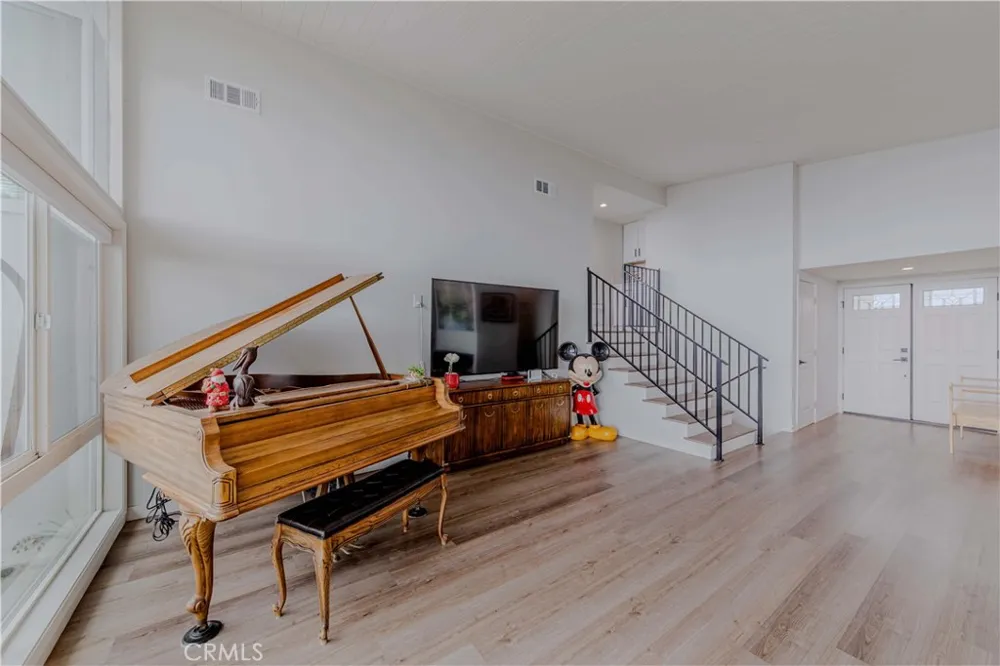 28551 Blythewood Drive Rancho Palos Verdes, CA 90275
