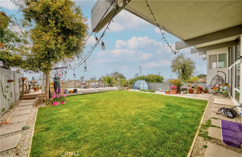 28551 Blythewood Drive Rancho Palos Verdes, CA 90275