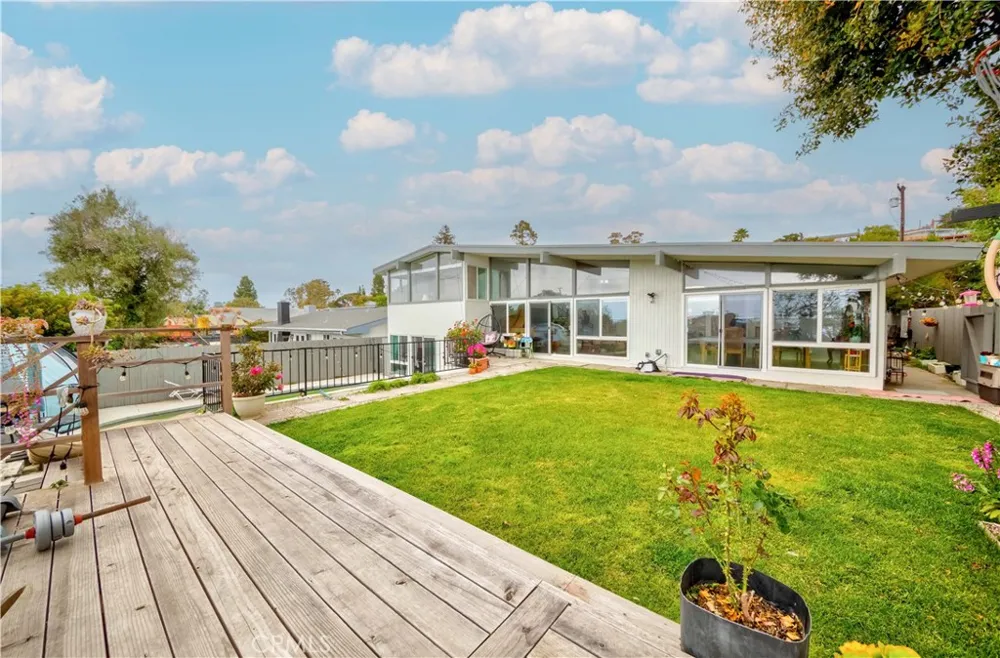 28551 Blythewood Drive Rancho Palos Verdes, CA 90275