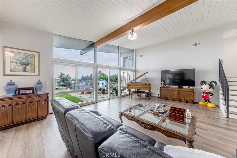28551 Blythewood Drive Rancho Palos Verdes, CA 90275