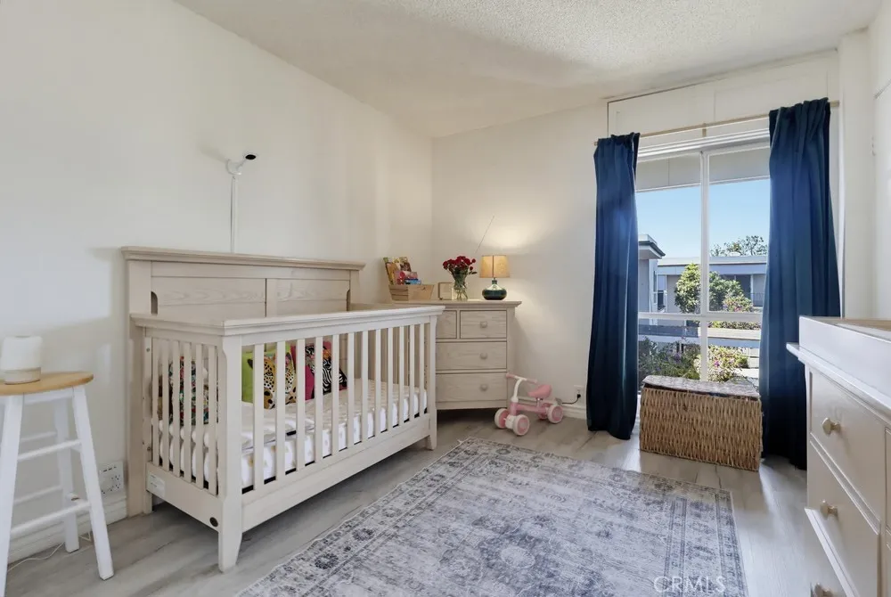 3166 S Sepulveda Boulevard #6 Los Angeles, CA 90034