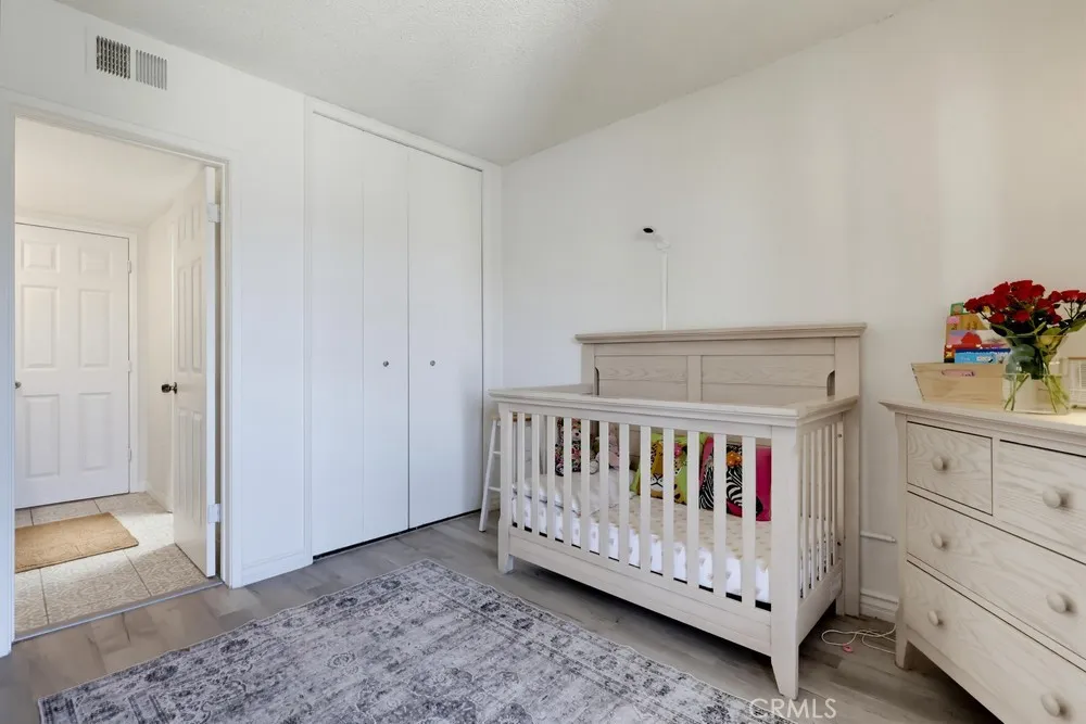 3166 S Sepulveda Boulevard #6 Los Angeles, CA 90034