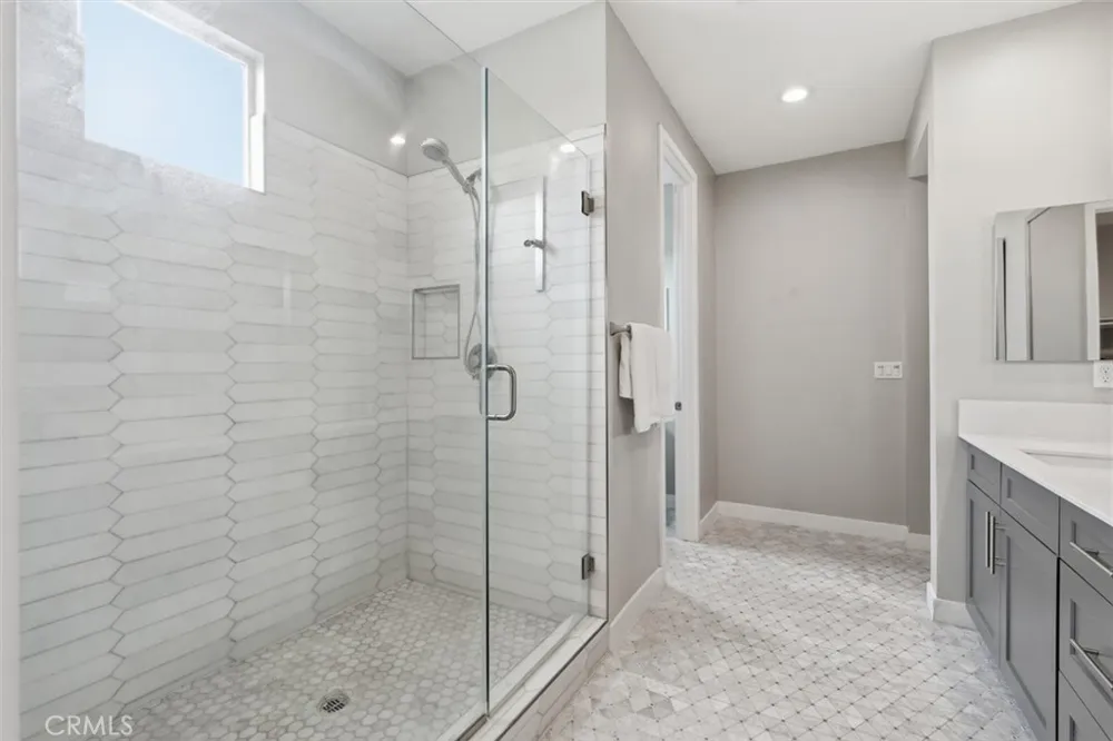14331 Van Ness Avenue Gardena, CA 90249