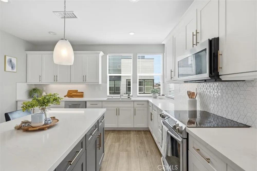14331 Van Ness Avenue Gardena, CA 90249
