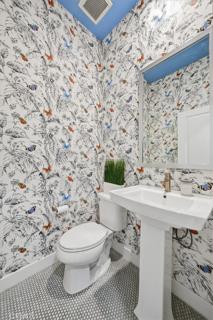 14331 Van Ness Avenue Gardena, CA 90249