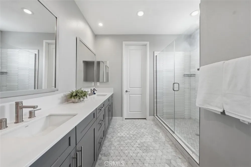 14331 Van Ness Avenue Gardena, CA 90249