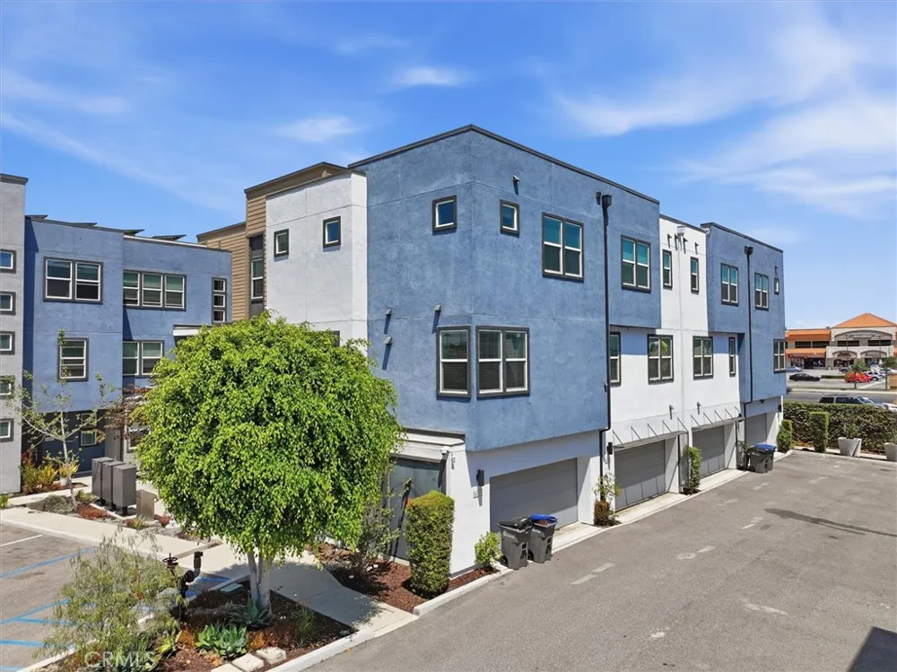 14331 Van Ness Avenue Gardena, CA 90249