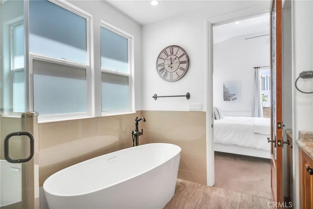 1725 Ford Avenue Redondo Beach, CA 90278