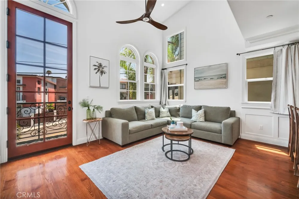 1725 Ford Avenue Redondo Beach, CA 90278