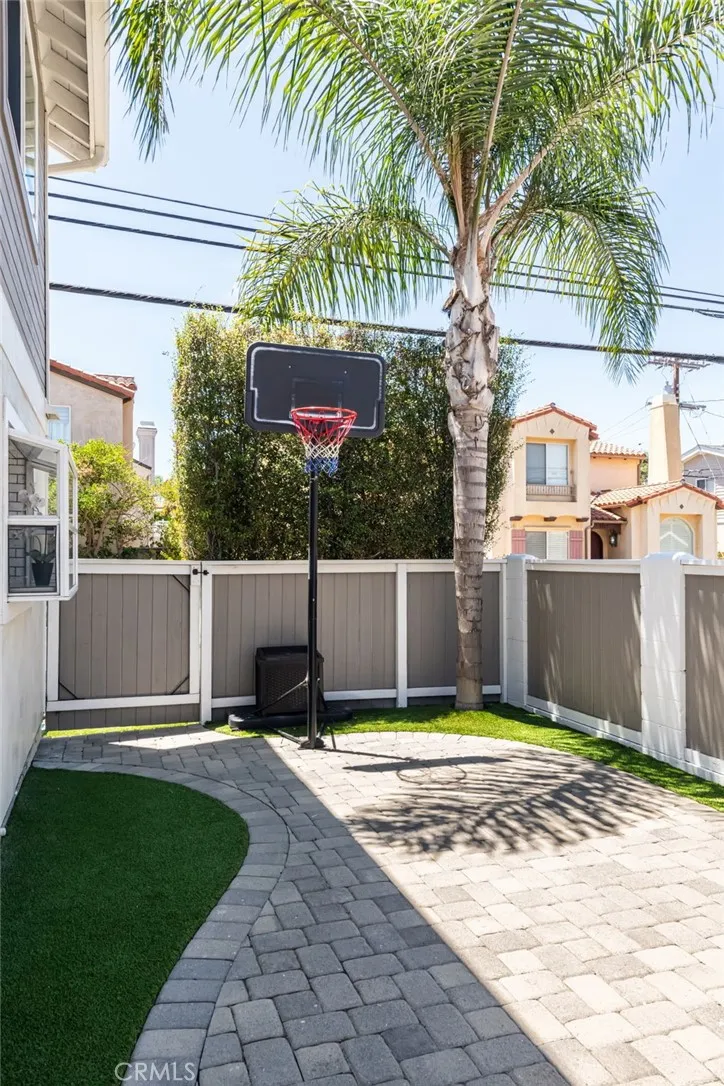 2001 Dufour Avenue Redondo Beach, CA 90278