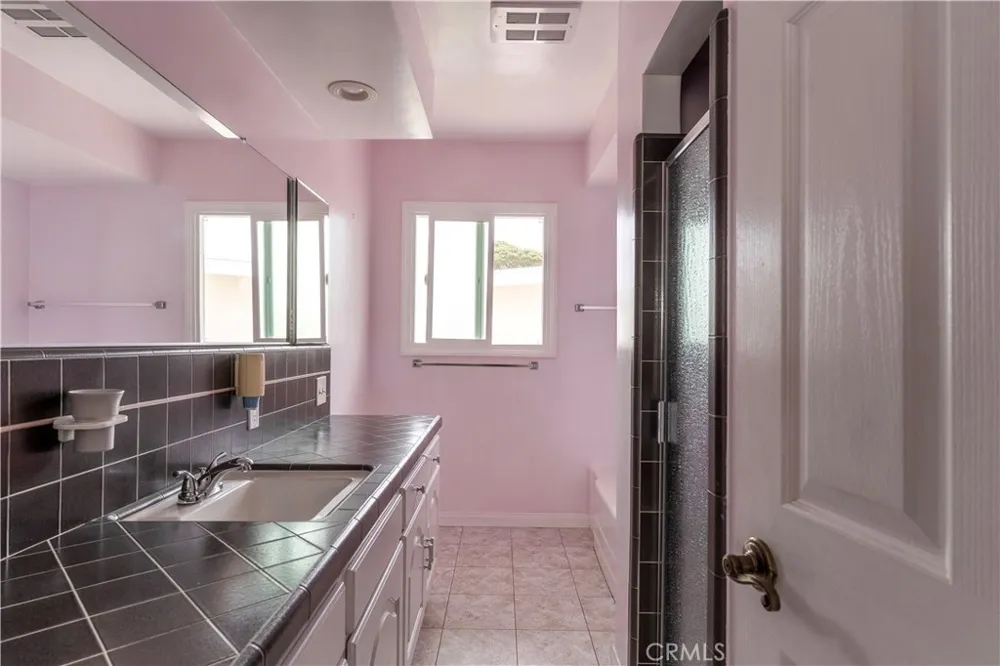 3407 Bowfin Avenue San Pedro, CA 90732