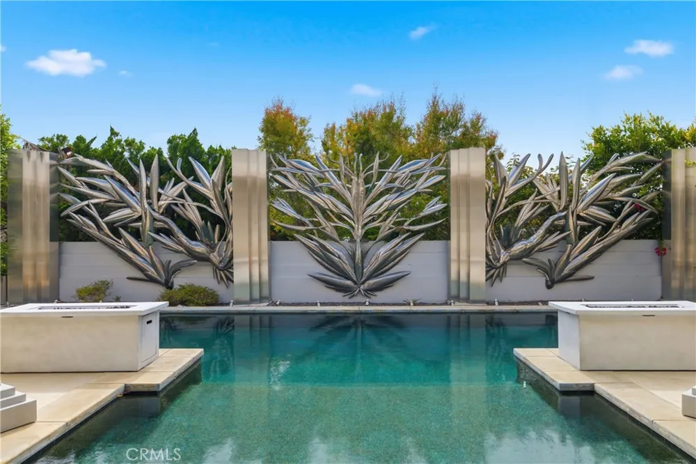 811 John Manhattan Beach, CA 90266