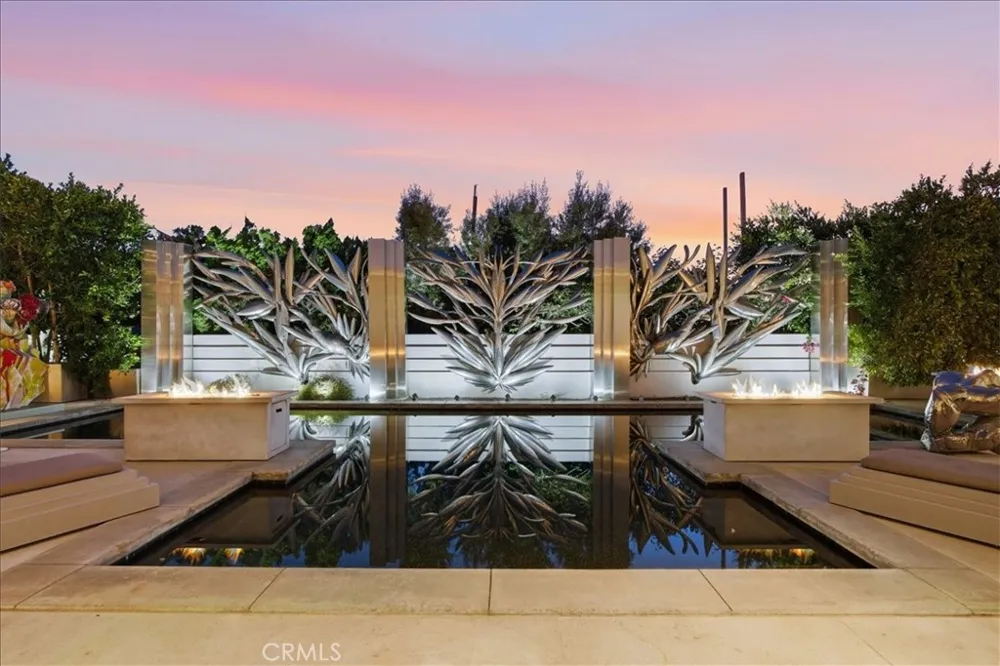 811 John Manhattan Beach, CA 90266