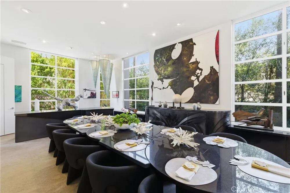 811 John Manhattan Beach, CA 90266