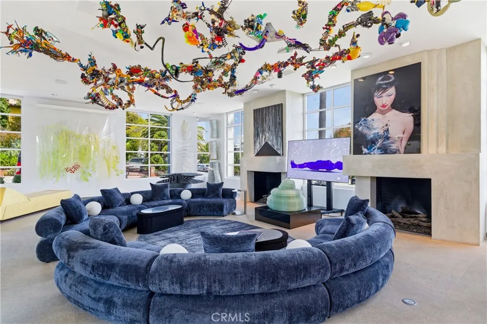 811 John Manhattan Beach, CA 90266