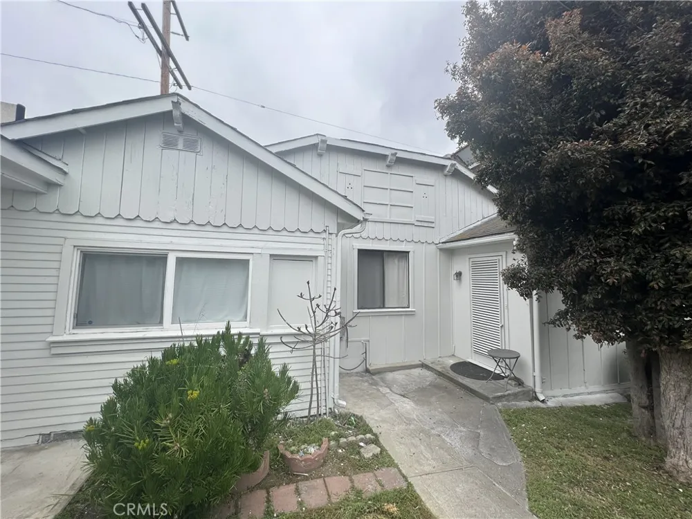 424 S Broadway Redondo Beach, CA 90277