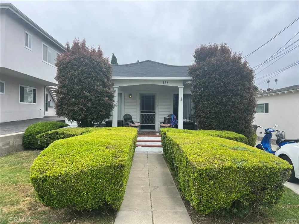 424 S Broadway Redondo Beach, CA 90277