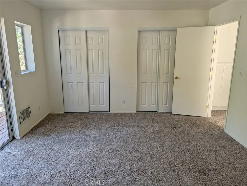 1587 Ross Wrightwood, CA 92397