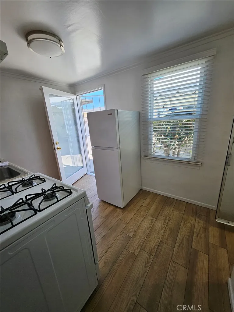 14914 S Denker #1 Gardena, CA 90247