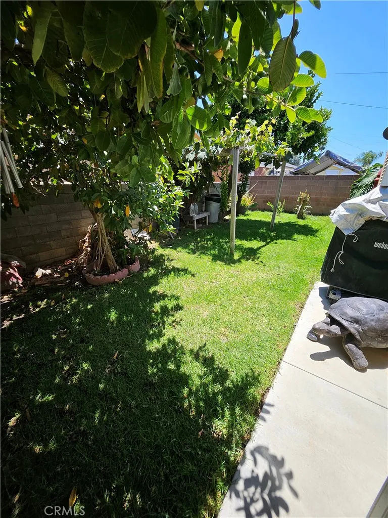 14914 S Denker #1 Gardena, CA 90247