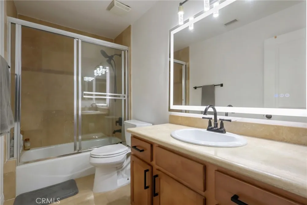 1611 208th st unit 3 Torrance, CA 90501