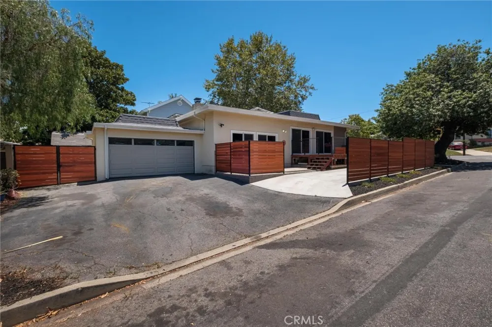 1719 265th Harbor City, CA 90710