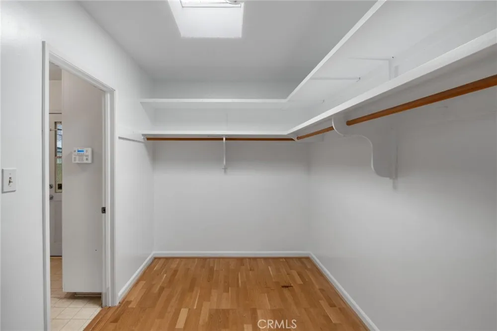 1719 265th Harbor City, CA 90710