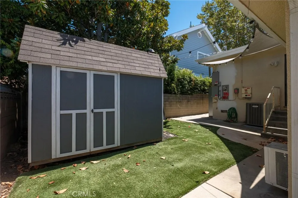 1719 265th Harbor City, CA 90710