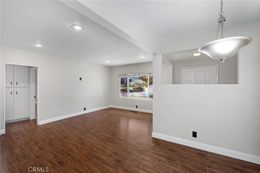 1719 265th Harbor City, CA 90710