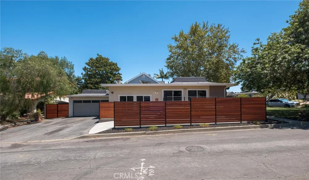 1719 265th Harbor City, CA 90710