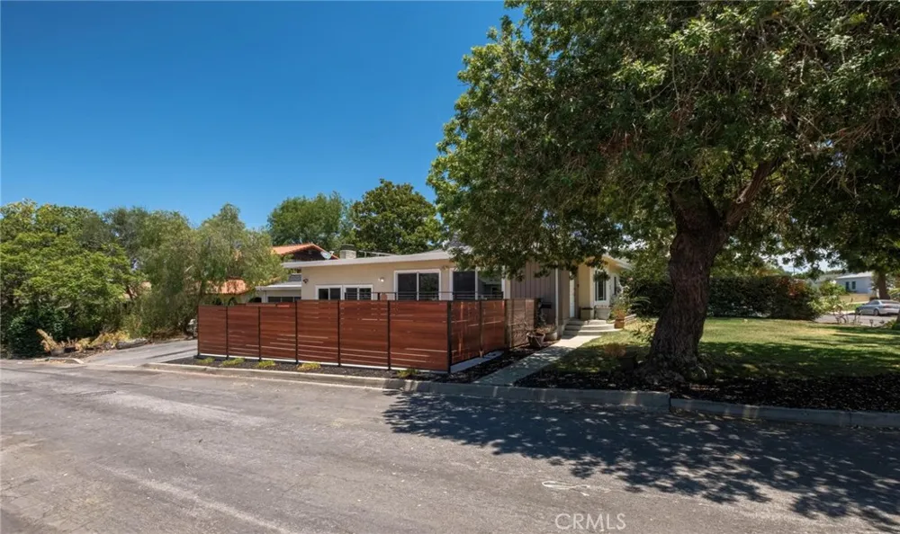 1719 265th Harbor City, CA 90710