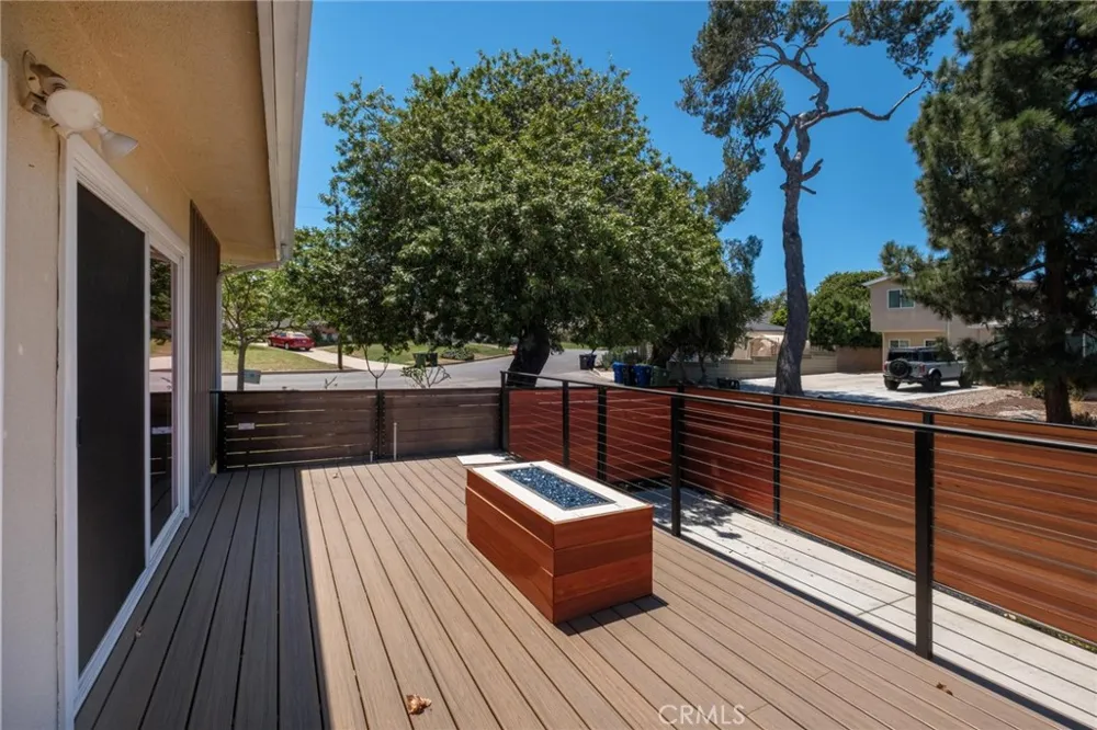 1719 265th Harbor City, CA 90710
